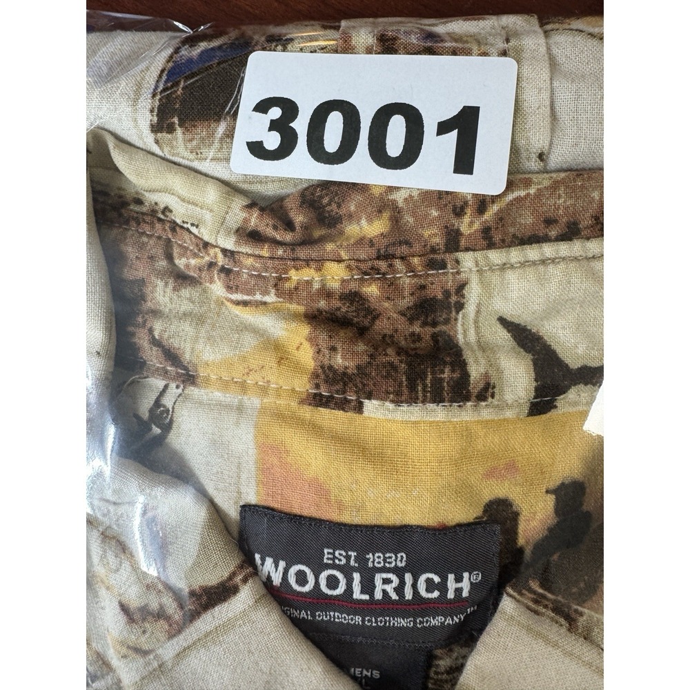 Woolrich Shirt Mens Extra Large Multi Fish Photo‎ Casual Outdoor Camping Fishing - Picture 9 of 9